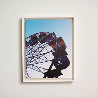 Float Framed canvas